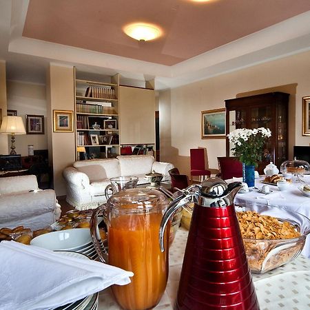 Napoli Porta Di Mare Bed & Breakfast Екстериор снимка