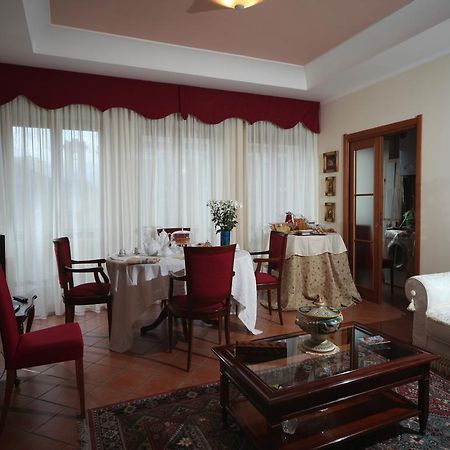 Napoli Porta Di Mare Bed & Breakfast Екстериор снимка
