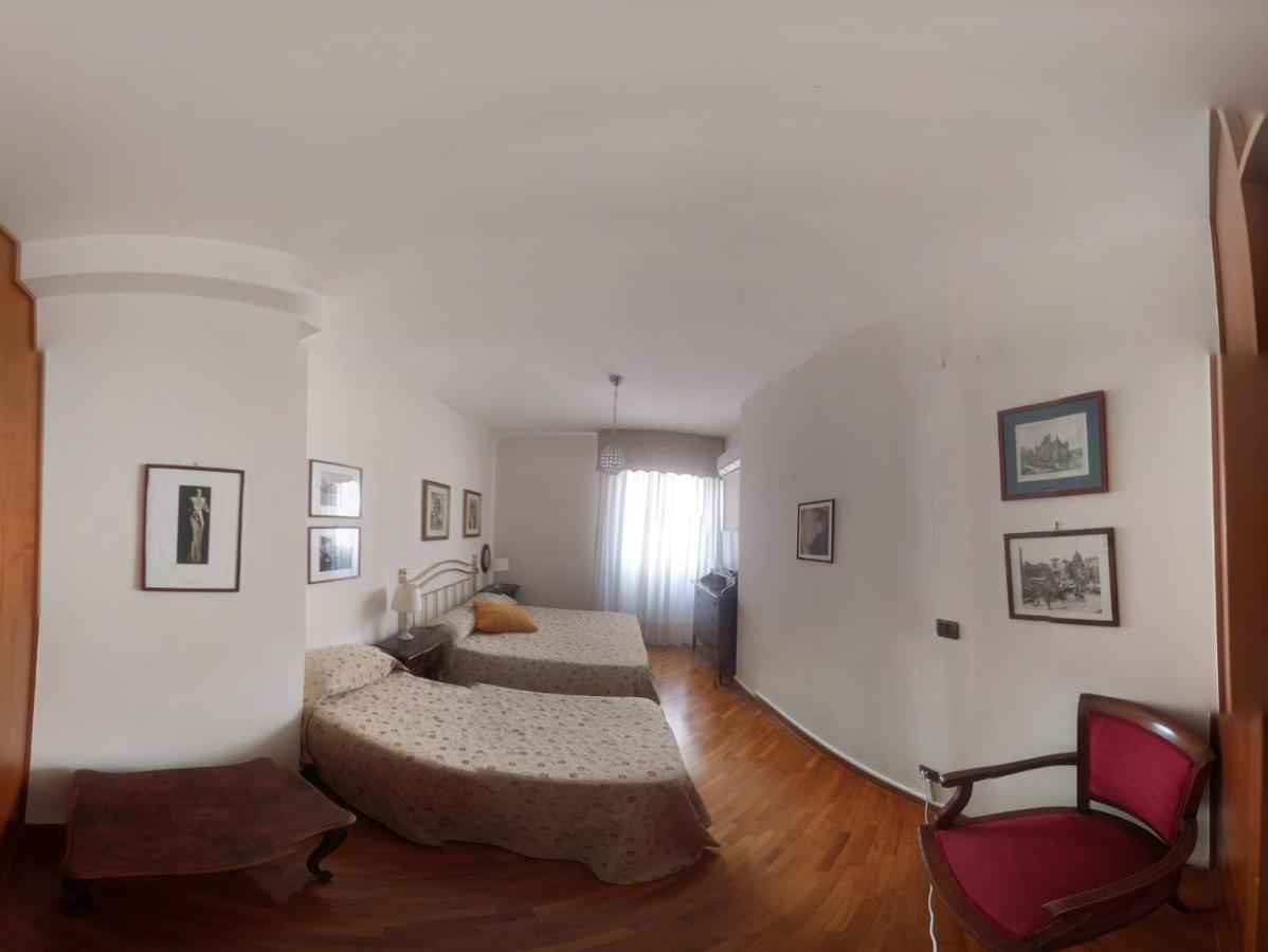 Napoli Porta Di Mare Bed & Breakfast Екстериор снимка