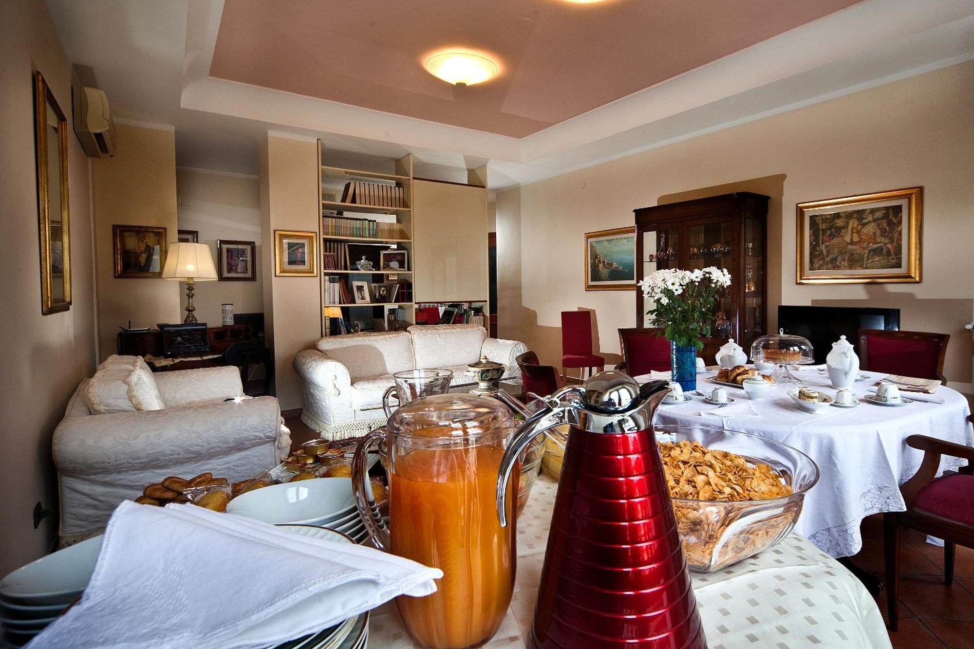 Napoli Porta Di Mare Bed & Breakfast Екстериор снимка